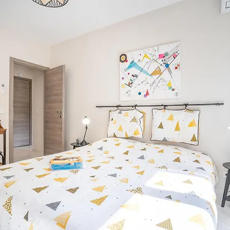 Le Puget By Interhome * Cannes