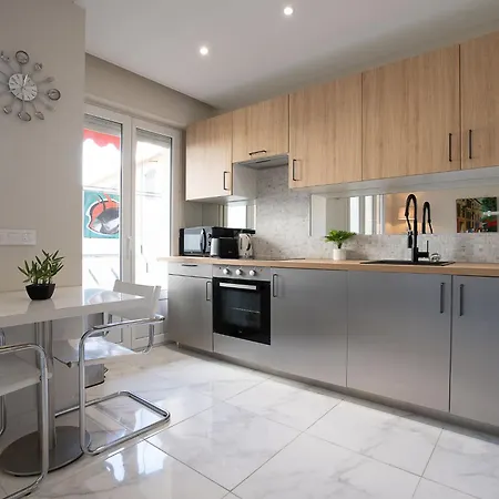 Le Puget By Interhome *