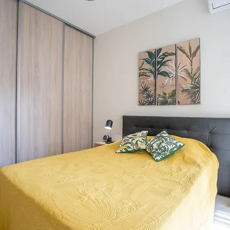 Appartement Le Puget By Interhome Cannes